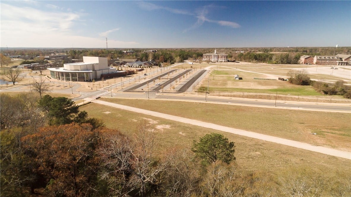 828 COLLEGE, AUBURN, AL, 36830 — Photo 3