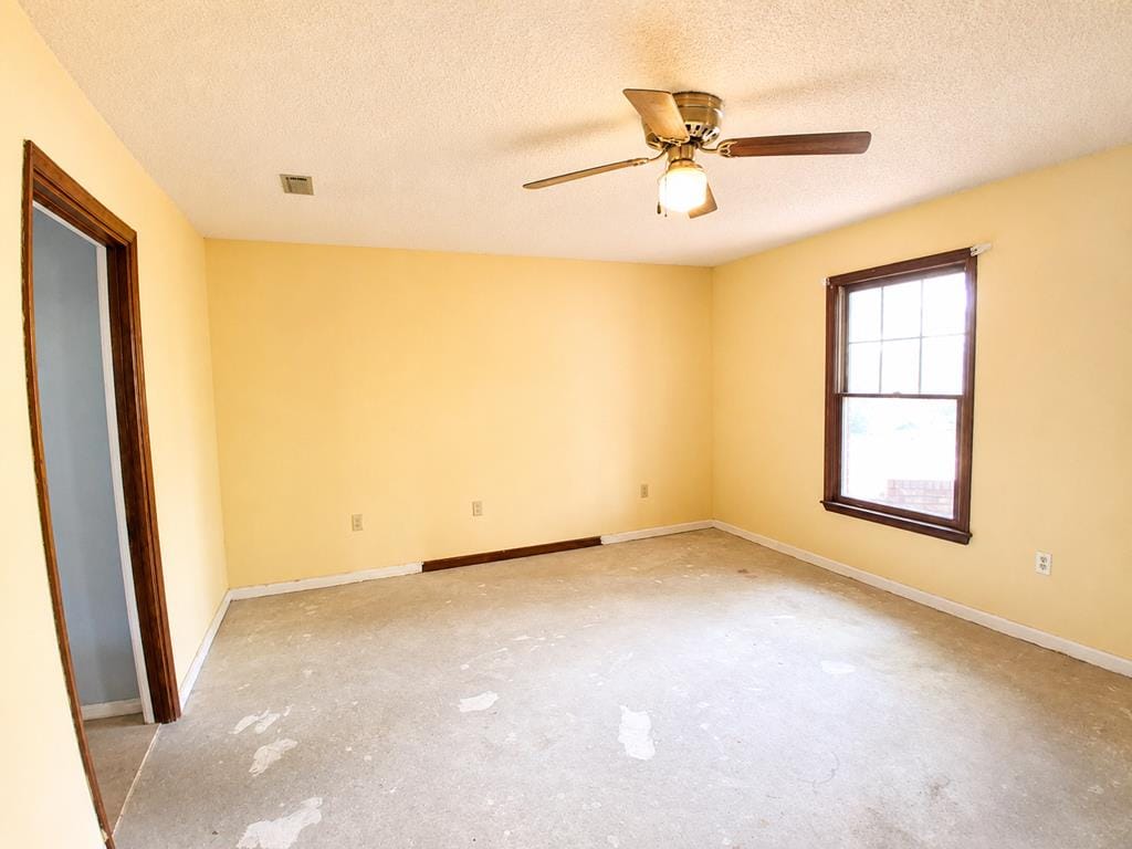 119 Princeton Ln, Valdosta, GA 31605