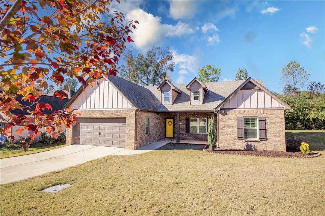 1308 LIZLIN, Opelika, AL, 36801