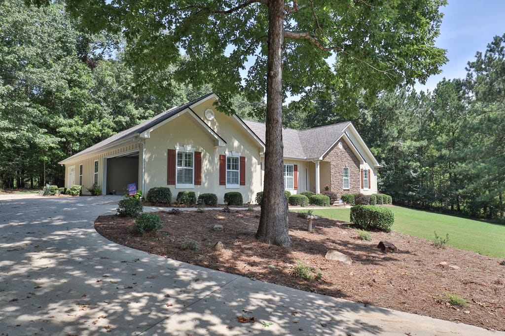 135 Planters Ridge Drive, Lagrange, GA, 30240 — Photo 3