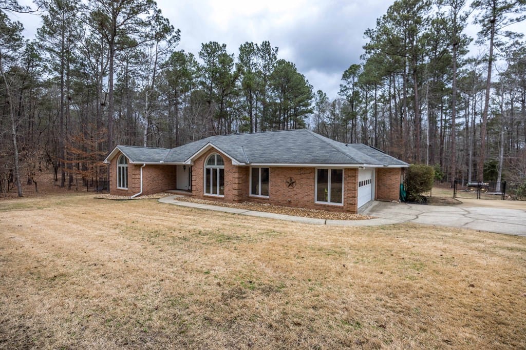438 Grey Smoke Trail, Cataula, GA 31804, USA