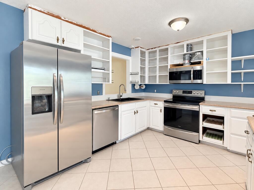 301 Sharon Dr, Americus, GA 31709