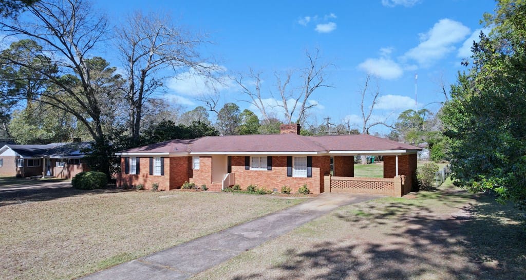 1705 Sharon Ave, Albany, GA 31707