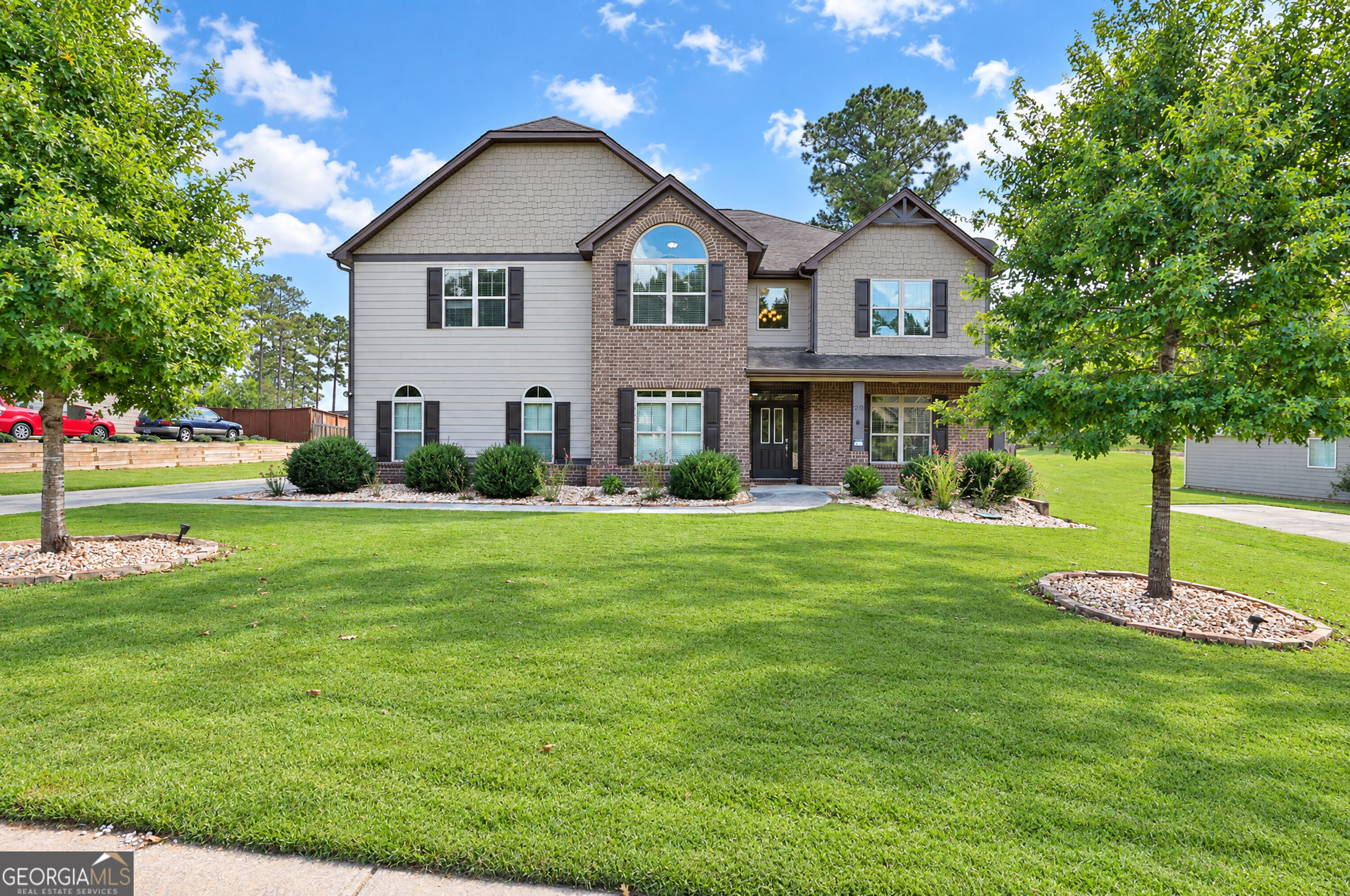 270 Darien Dr, Senoia, GA 30276