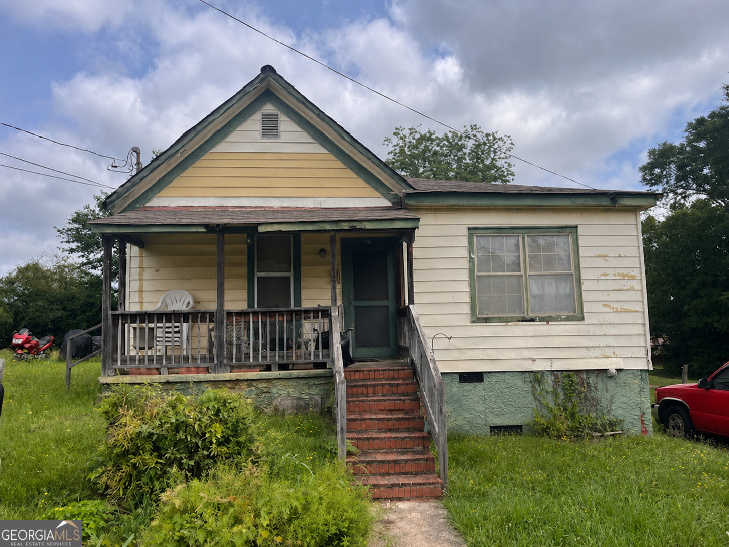 10 Dewey Street, Newnan, GA, 30263