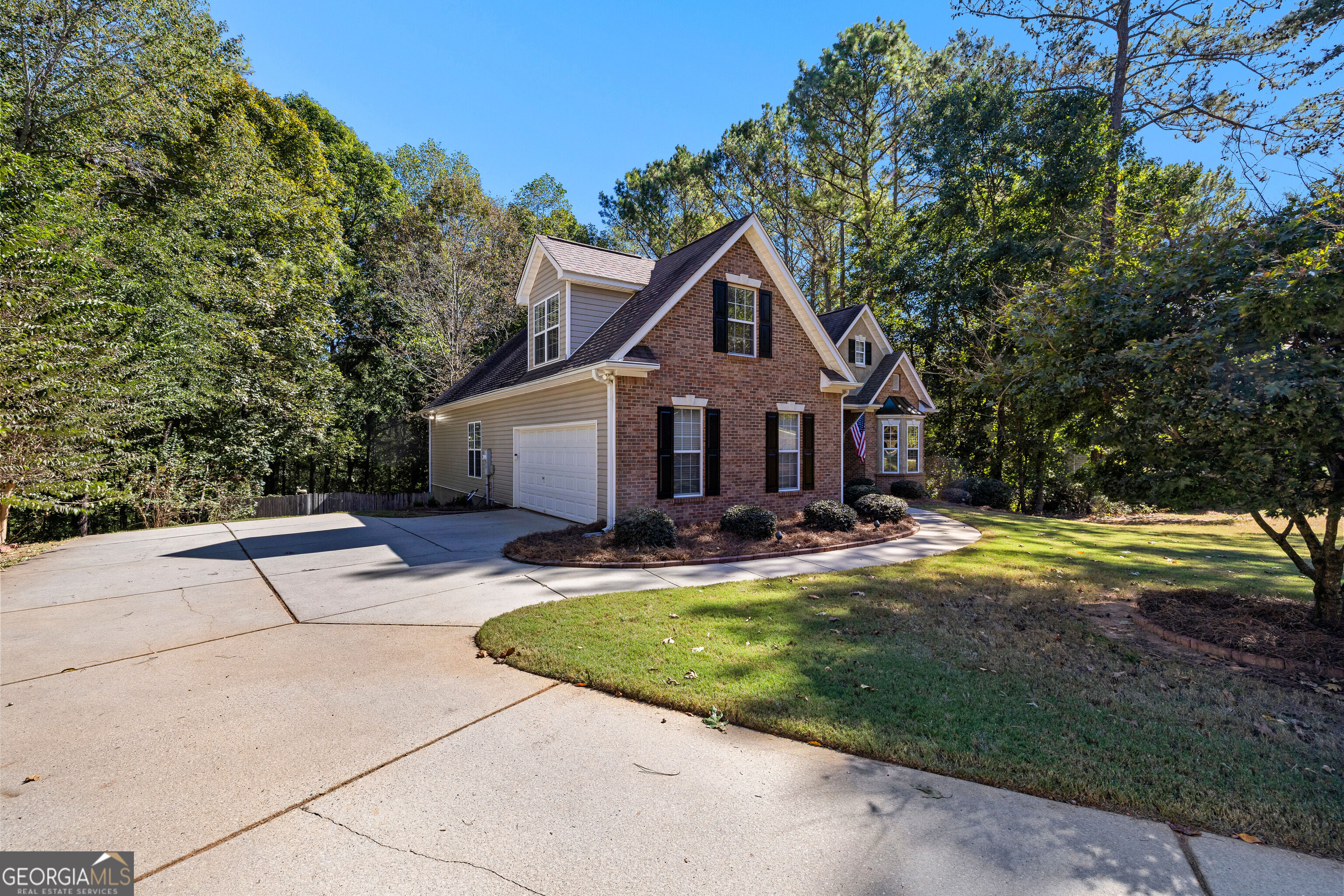 25 Lyndhurst Way, Sharpsburg, GA 30277