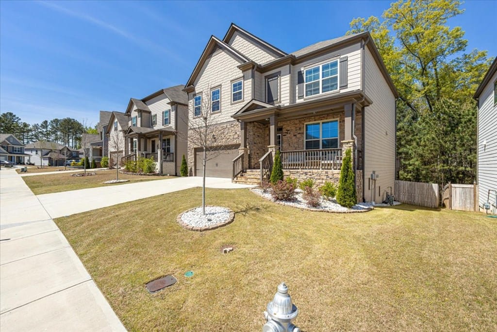 2036 Hamilton Lake Parkway, Buford, GA, 30519 — Photo 2