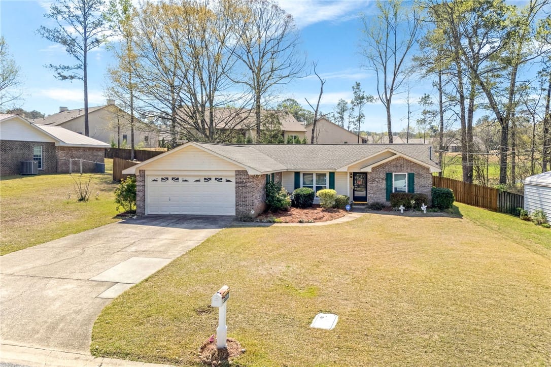 3009 Grouse Avenue, Opelika, AL, 36801 — Photo 2