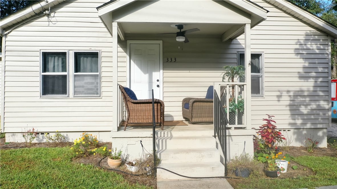 333 Byrd St, Auburn, AL 36832, Concrete steps ascend to a welcoming covered front