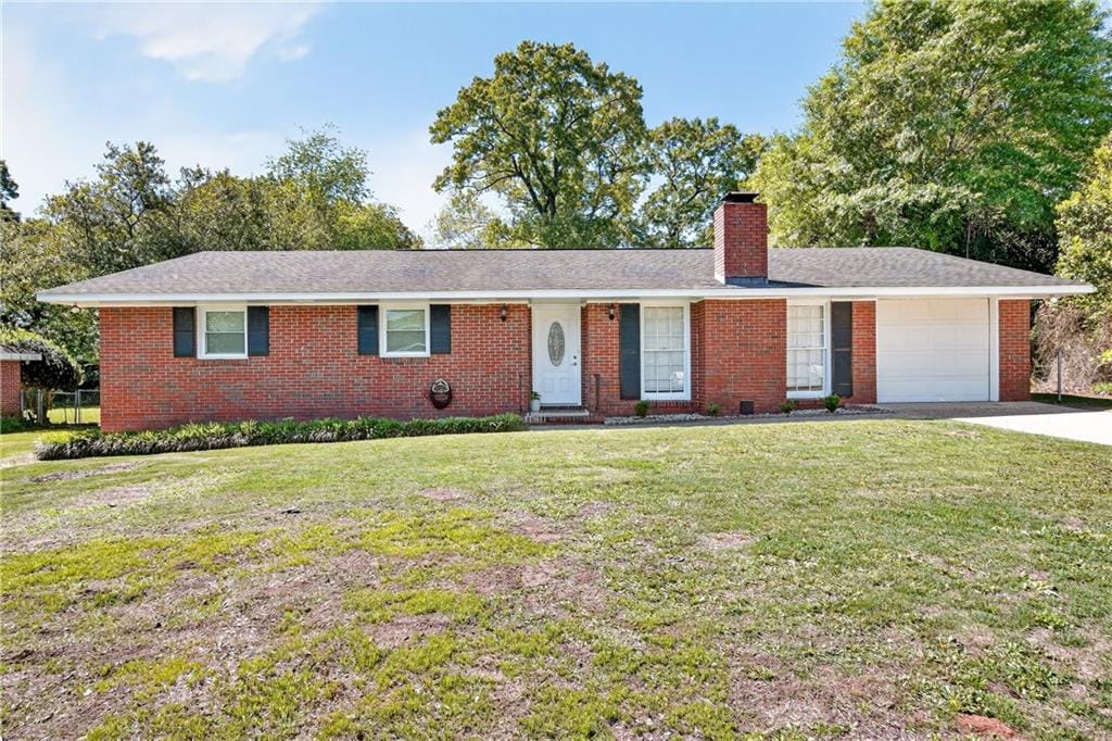 1606 Melanie Ln, Phenix City, AL 36867, USA — Photo 1