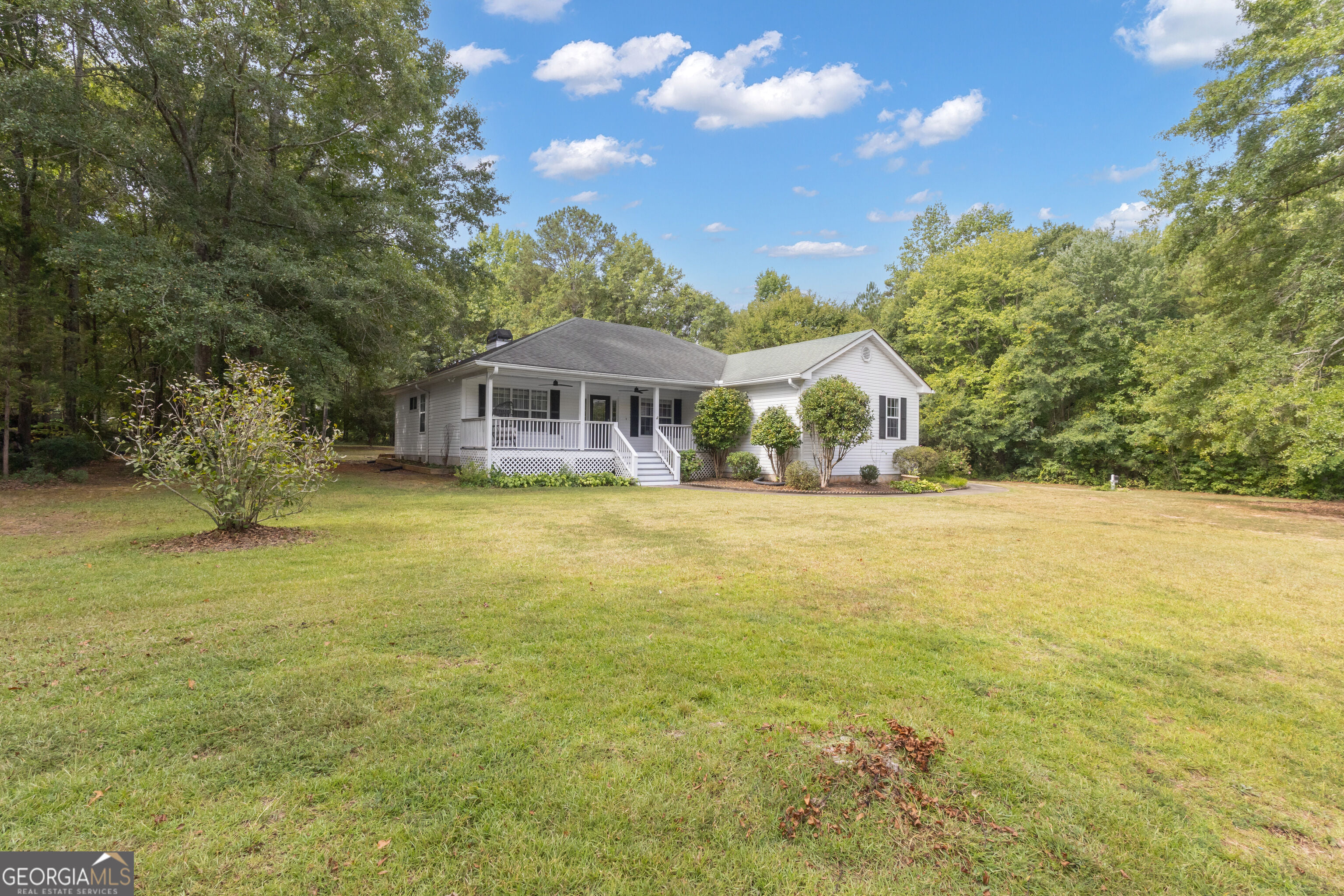 8 Melba Ct, Senoia, GA 30276