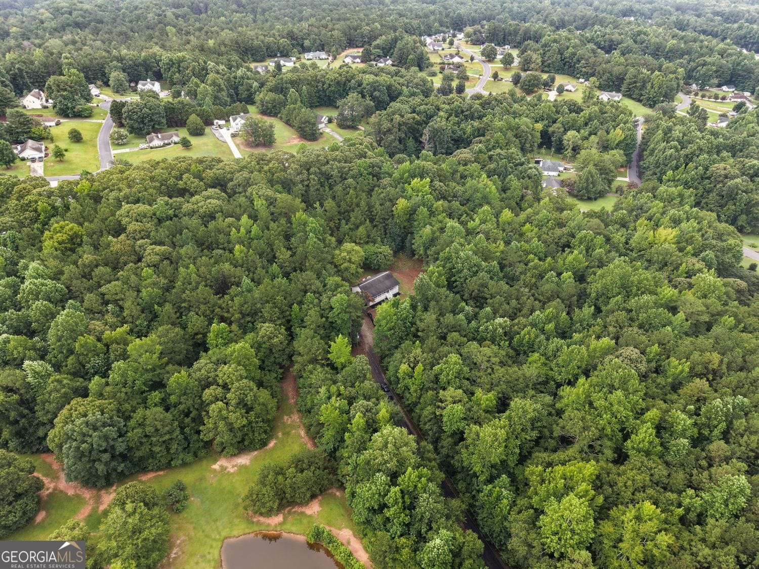 393 Macedonia Rd, Newnan, GA 30263