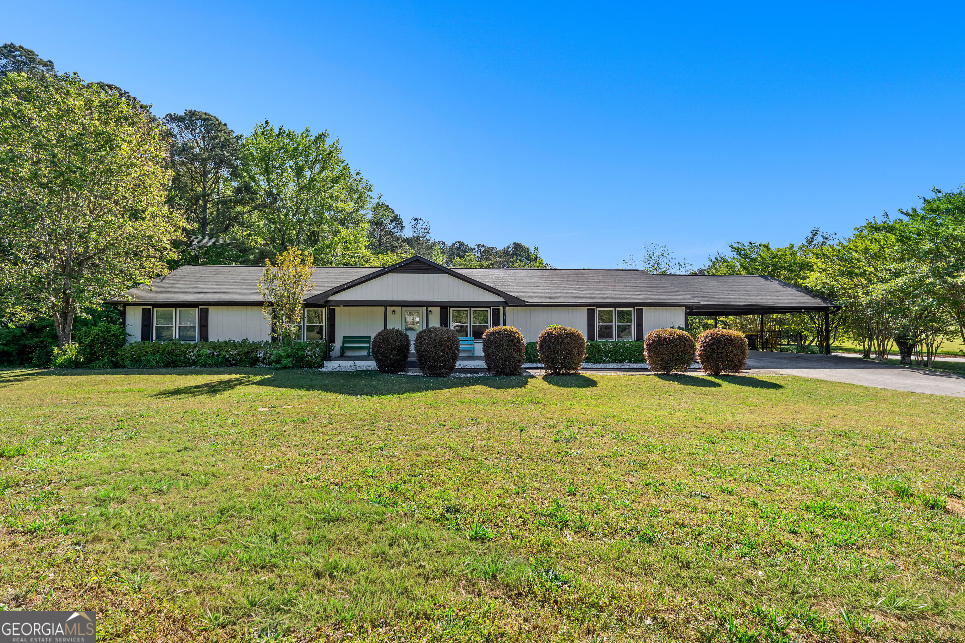 2687 Sharpsburg McCollum Rd, Newnan, GA 30265
