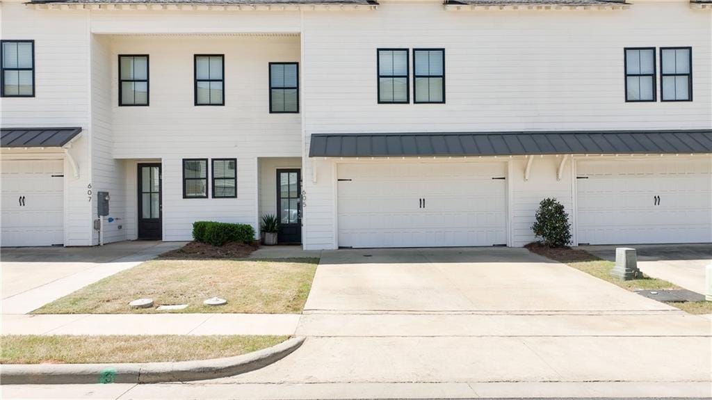 605 Cameron Ct, Auburn, AL 36830