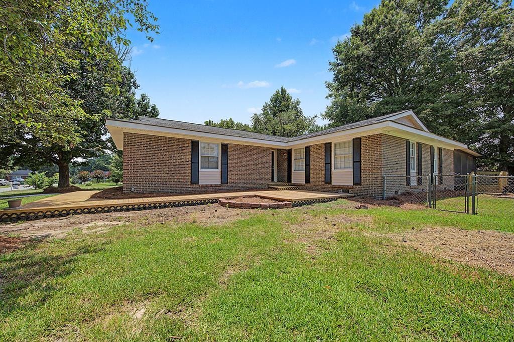 112 Jefferson Ct, Leesburg, GA 31763