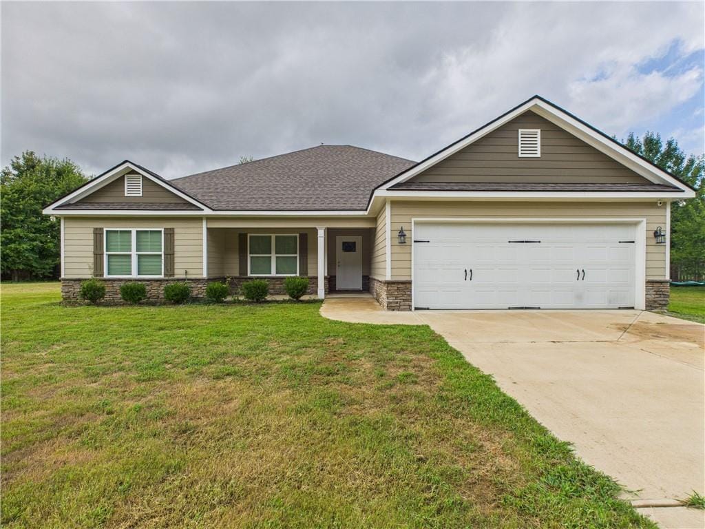 16 Isbell Road, Fort Mitchell, AL, 36856