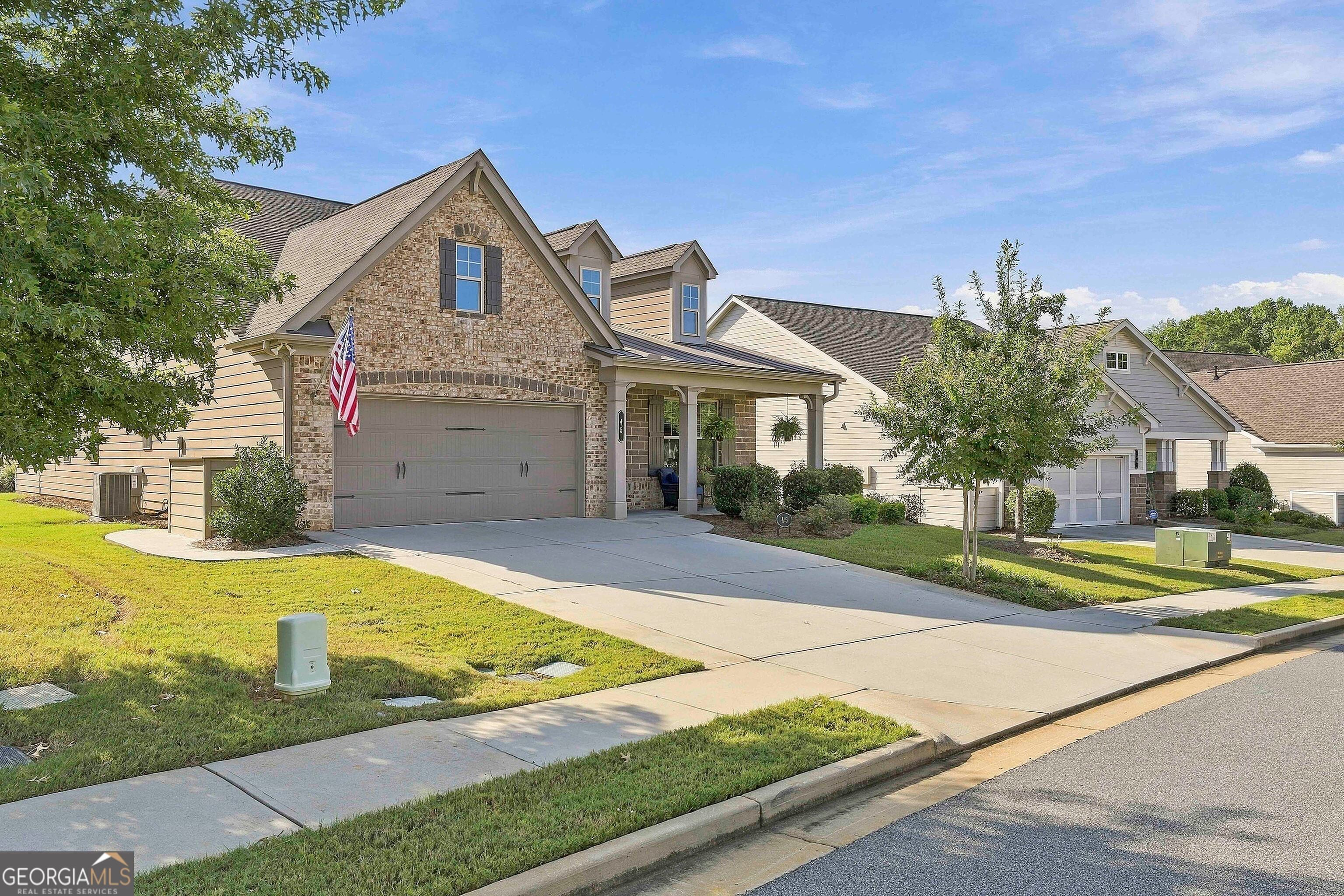 45 Maple Leaf Rd, Sharpsburg, GA 30277