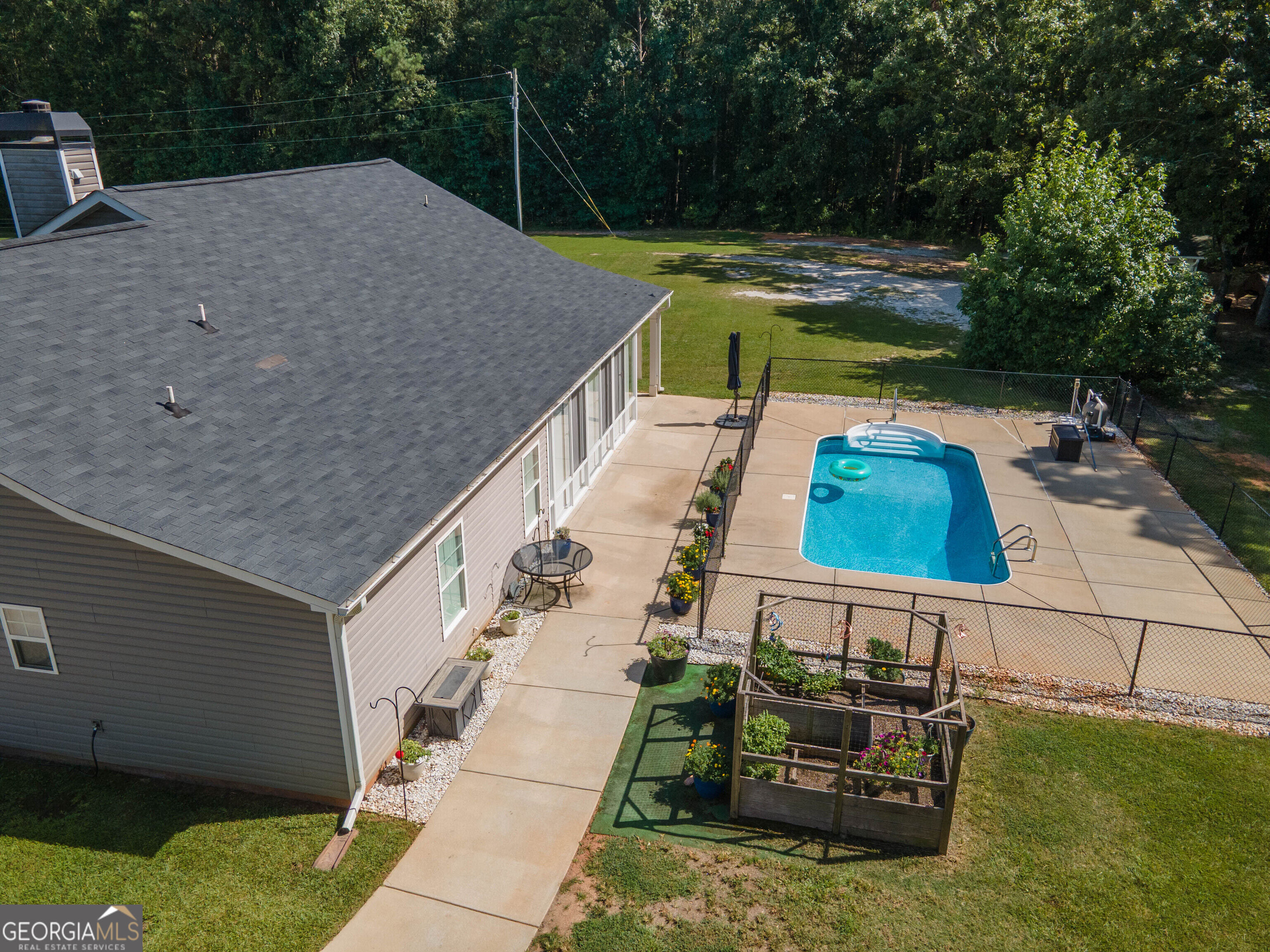 3611 Forrest Rd, Hogansville, GA 30230