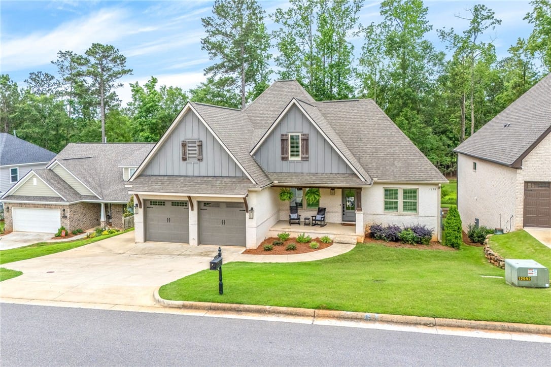 1179 Still Hunt Ln, Auburn, AL 36832, A charming residence with a covered front porch an