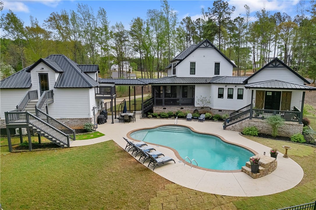 98 Waverly Way, Waverly, AL 36879, USA, A rare offering with a beautifully appointed main