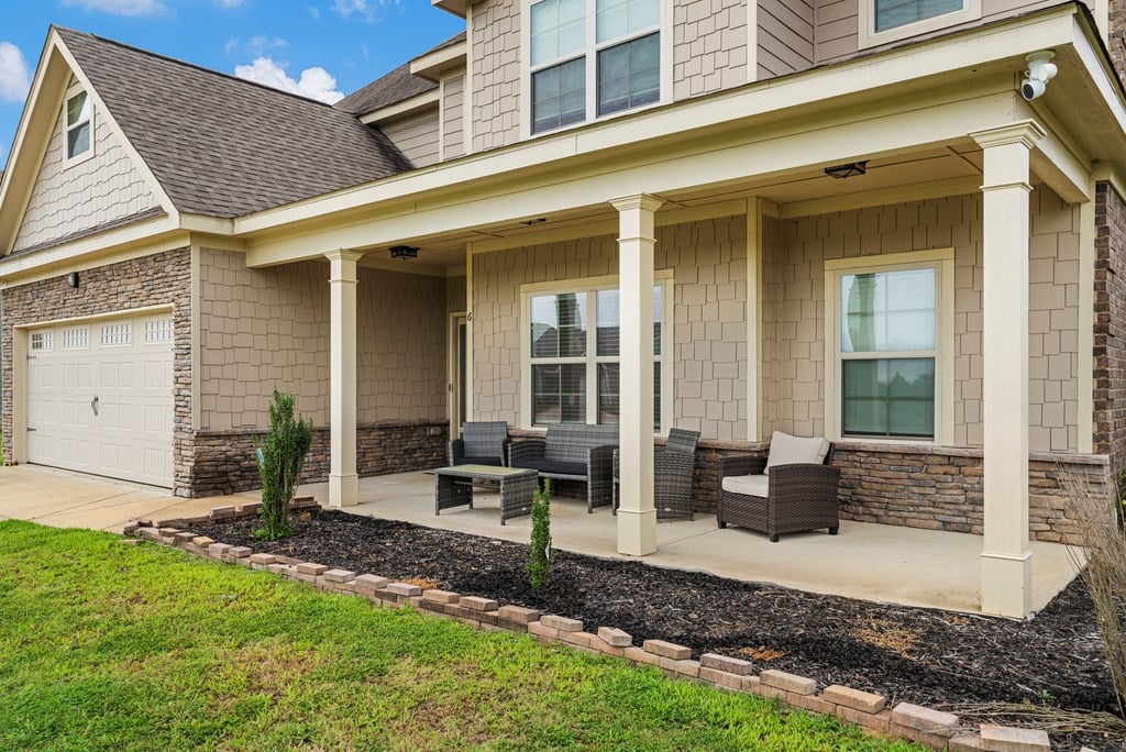 6 Shiloh Dr, Fort Mitchell, AL 36856