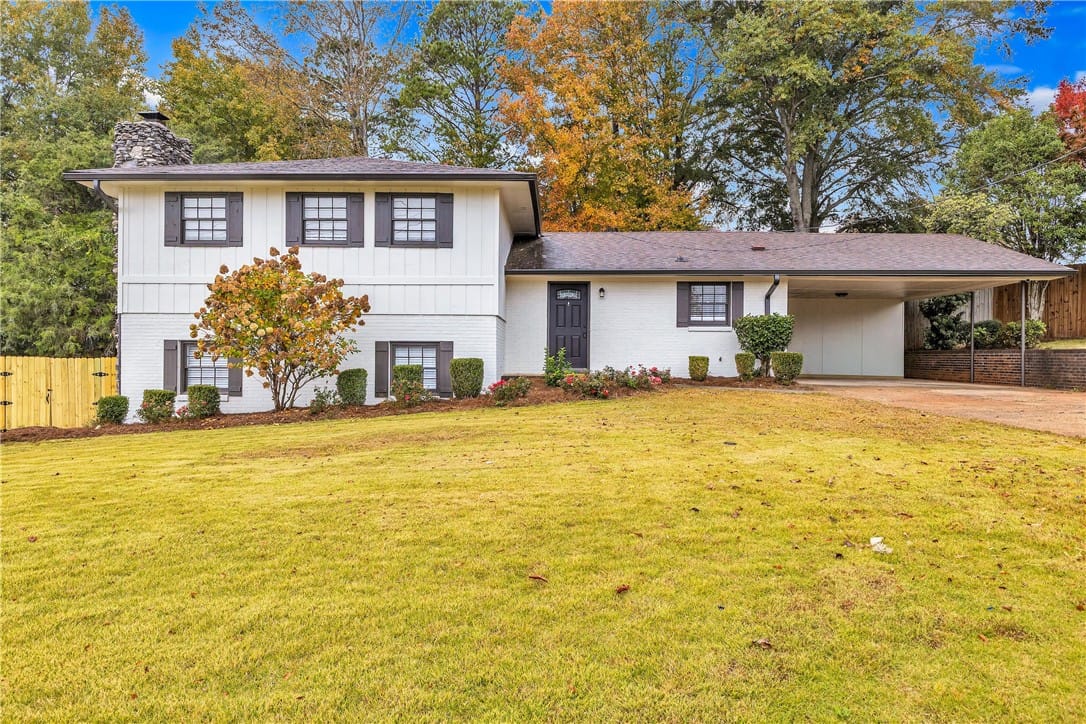 2104 Rocky Brook Road, Opelika, AL, 36801