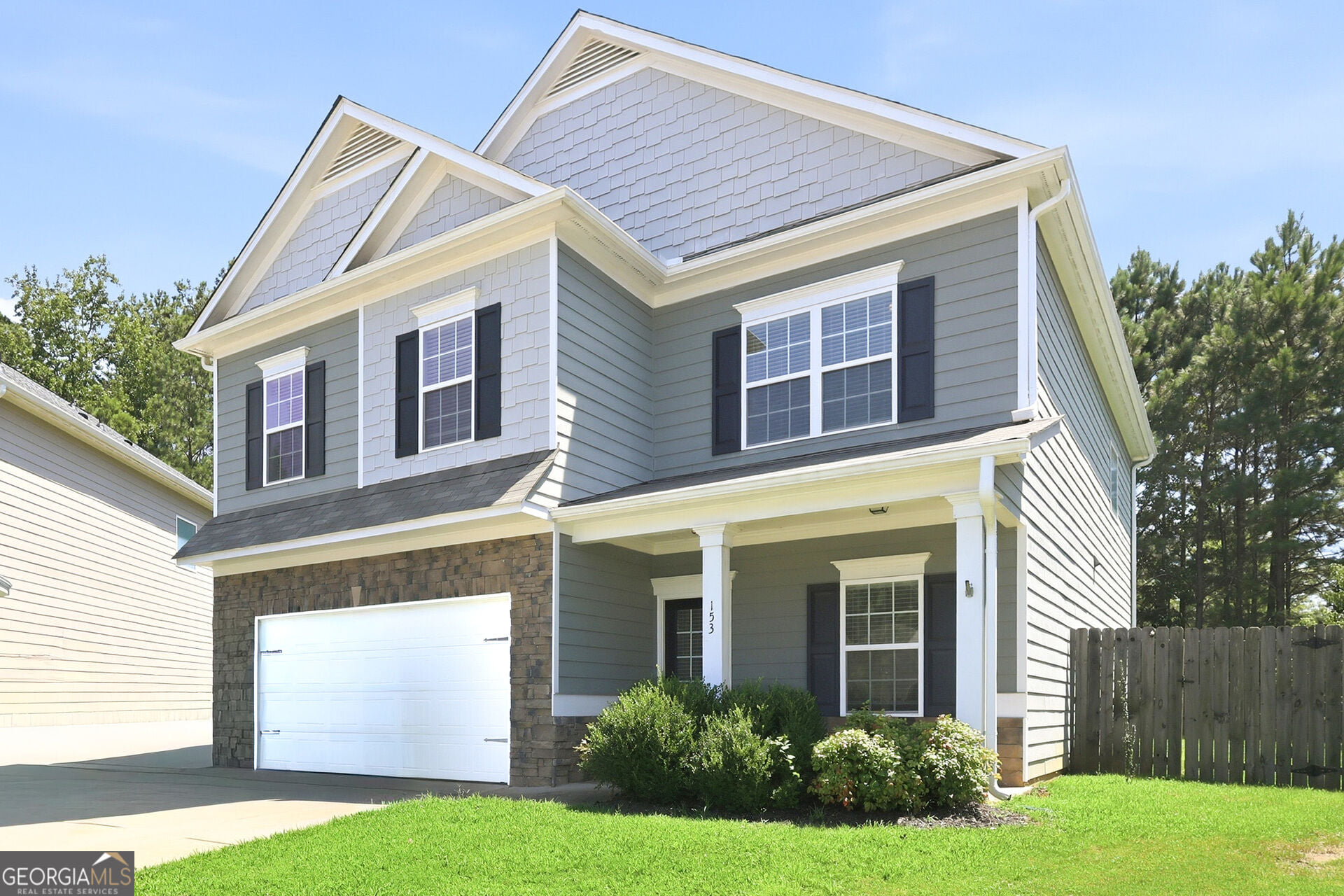 153 Thomaston St, Newnan, GA 30263