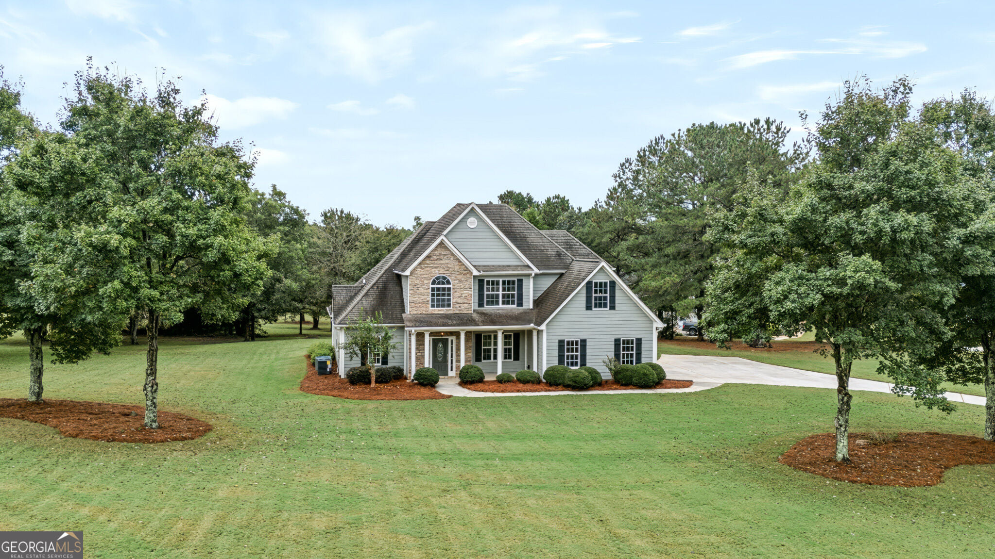 14 Willow Bend Cir, Senoia, GA 30276