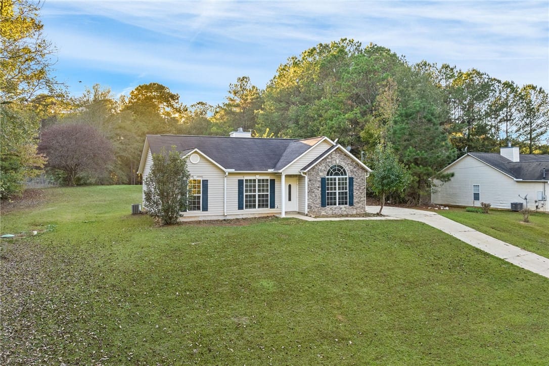 81 LEE ROAD 2092, Valley, AL, 36854