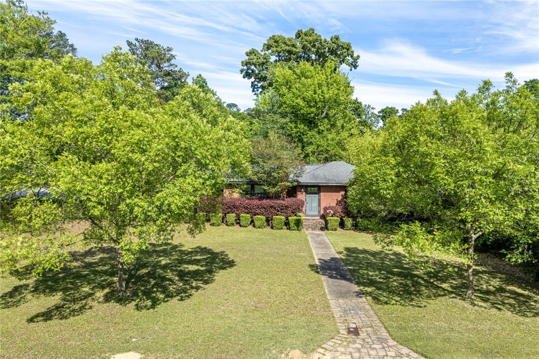 303 S Brookwood Dr, Auburn, AL 36830