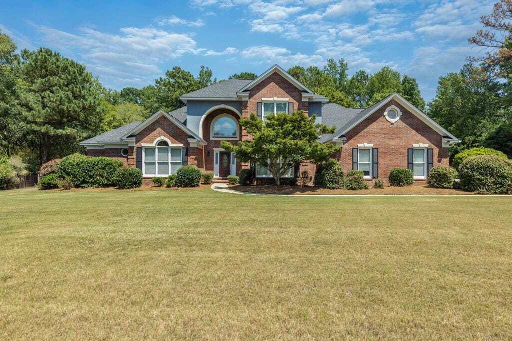 221 Mink Dr, Cataula, GA 31804