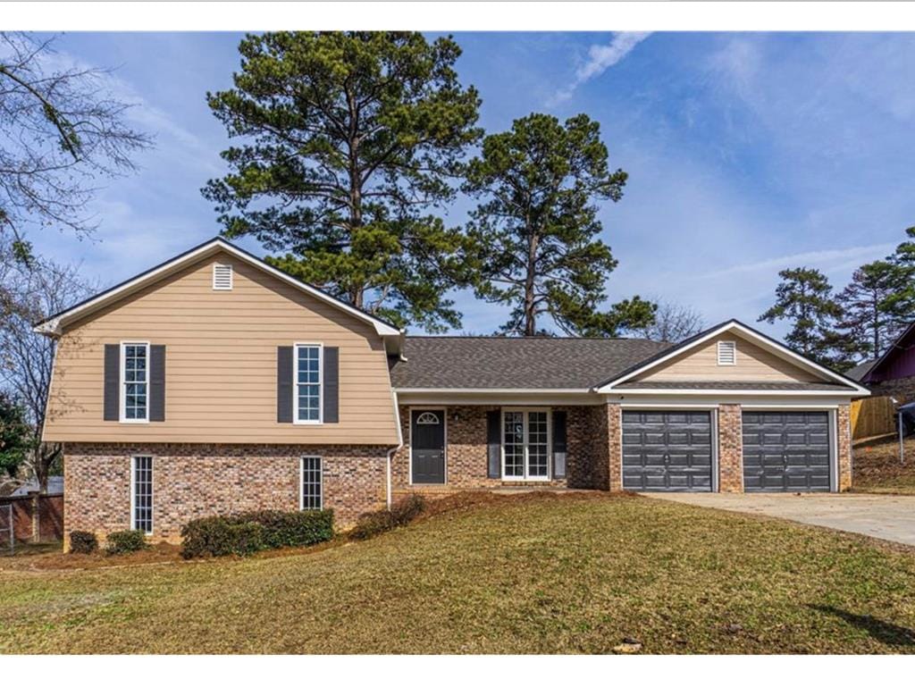 2412 Greenbrier Drive, Phenix City, AL, 36867