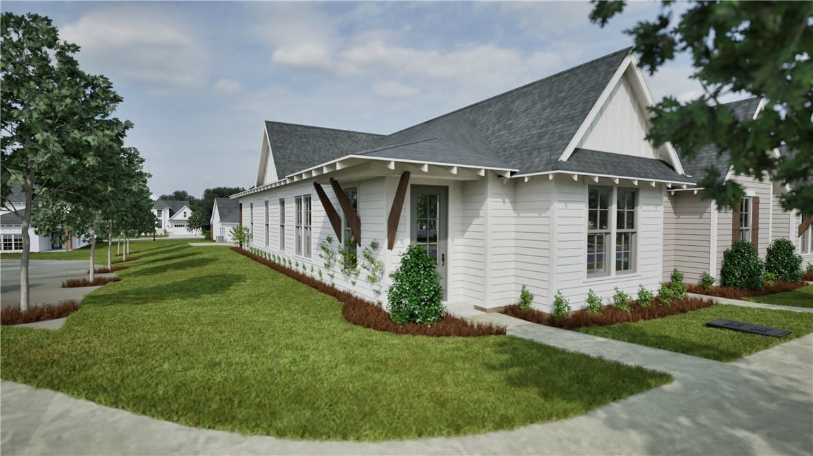 107 SUMMER, Opelika, AL, 36804