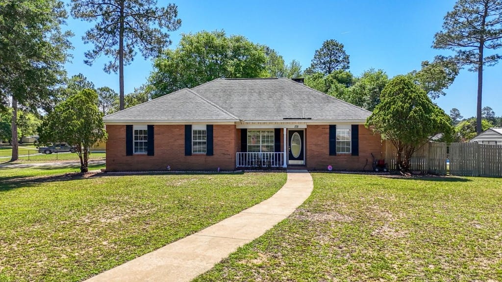 128 Pine Lakes Dr, Leesburg, GA 31763, USA