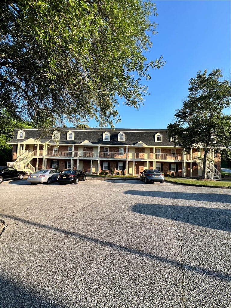1761 WIRE #14, Auburn, AL 36832, This charming multi-story residence features a cla
