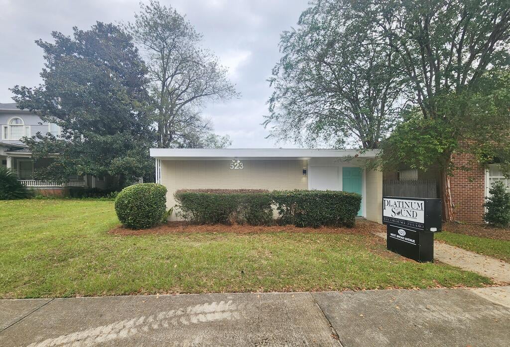 523 W Broad Ave, Albany, GA 31701