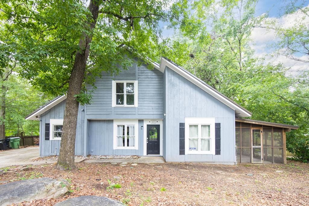 1604 Lokey Dr, Columbus, GA 31904