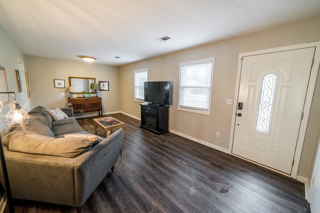 6631 Charter Oaks Circle, Columbus, GA, 31909, Living Room