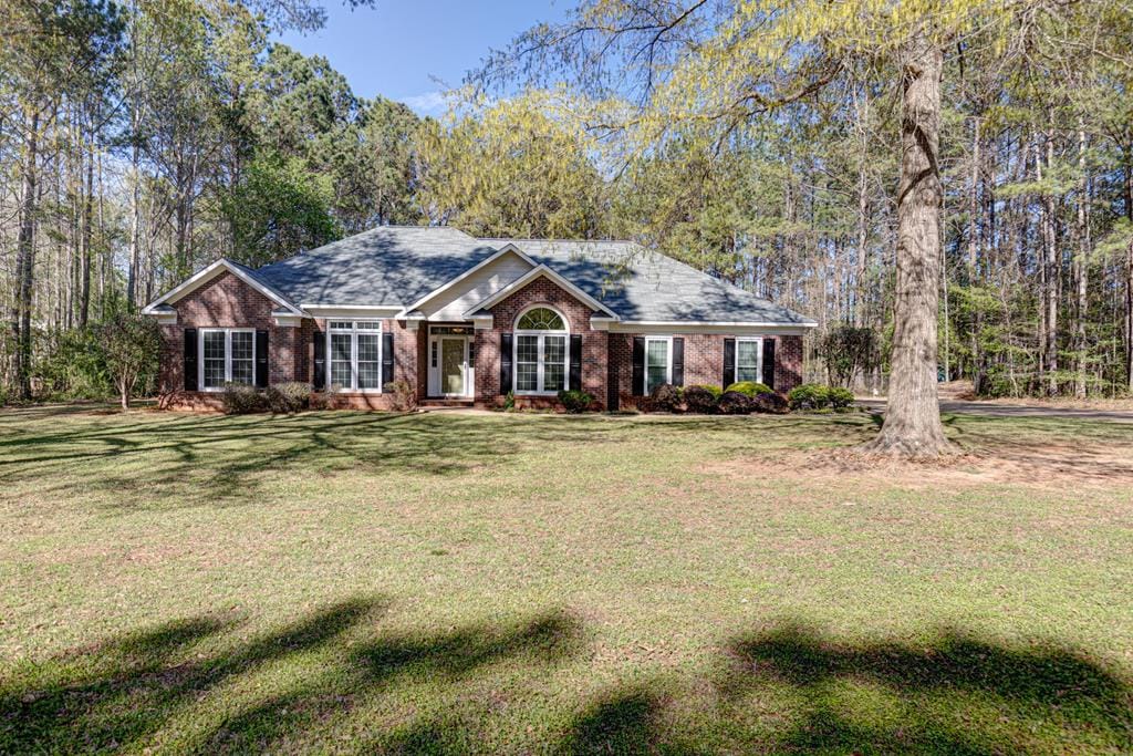 136 Lantern Lane, Ellerslie, GA, 31807