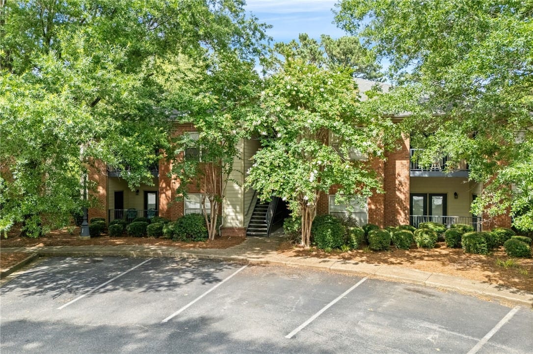 3297 COLLEGE #e102, Auburn, AL, 36830