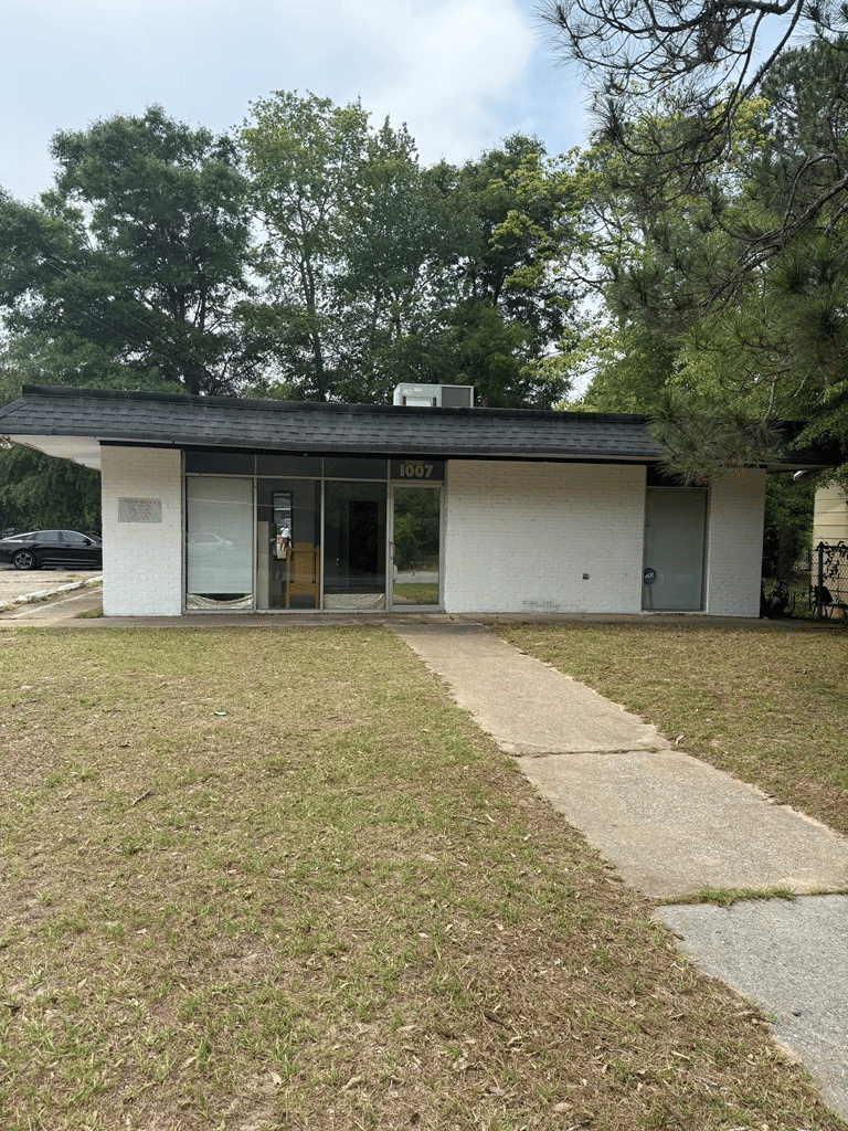 1007 S Madison St, Albany, GA 31701