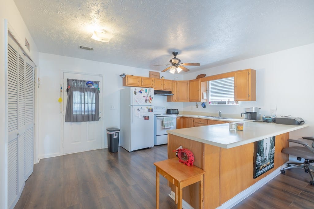 1502 31st St, Valley, AL 36854, USA — Photo 3