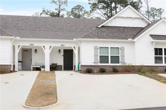 363 Morris, Opelika, AL, 36801