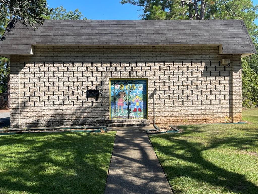 905 W Highland Ave, Albany, GA 31701