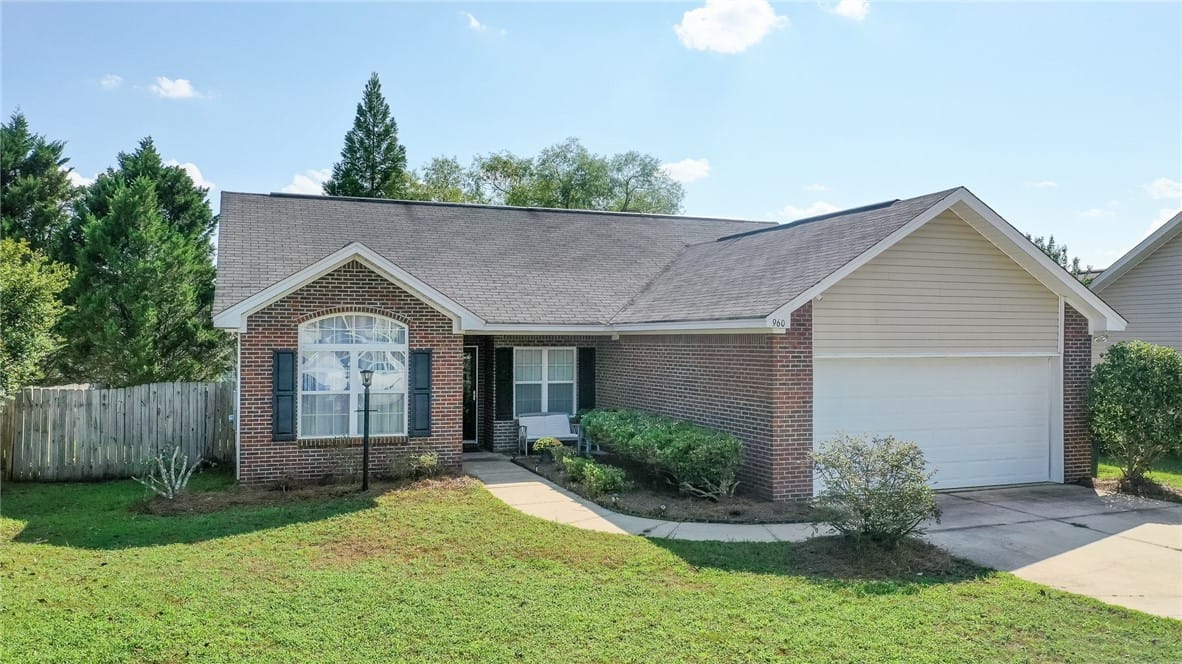 960 SLATE, Auburn, AL, 36030 — Photo 3