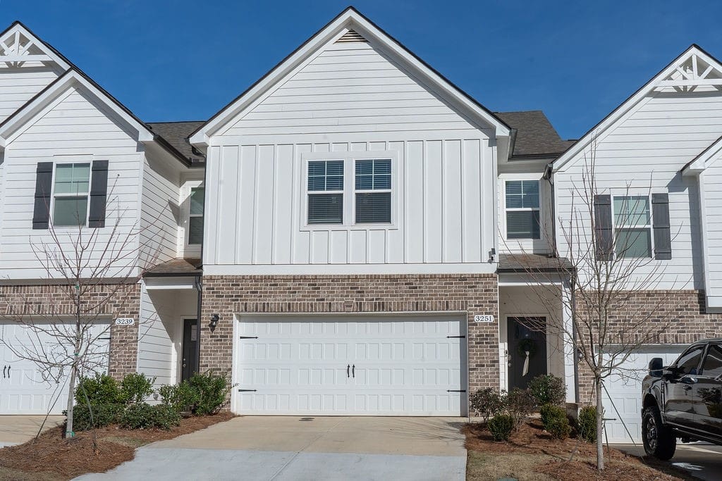 3251 Alana Ct, Opelika, AL 36804, USA — Photo 1