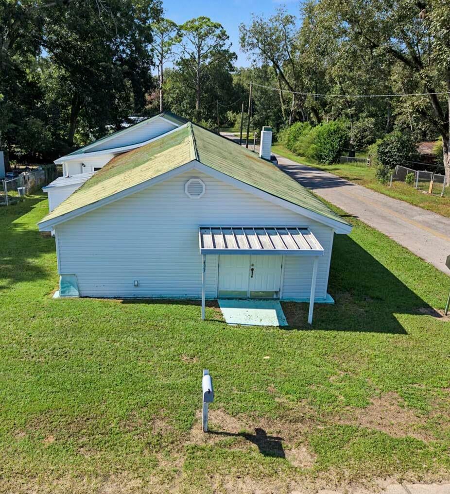 433 W Church St, Poulan, GA 31781