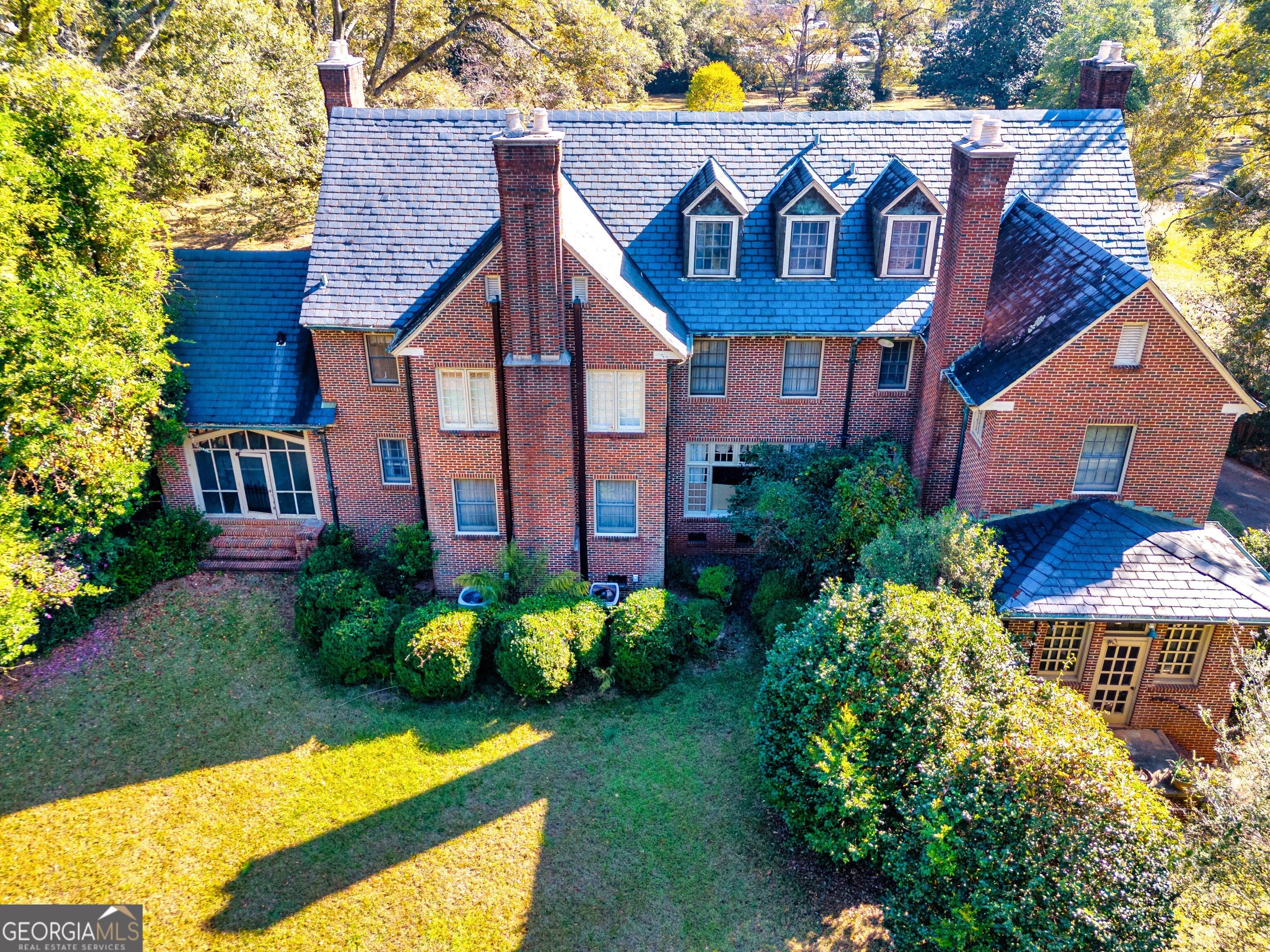 300 Poplar Dr, Thomaston, GA 30286