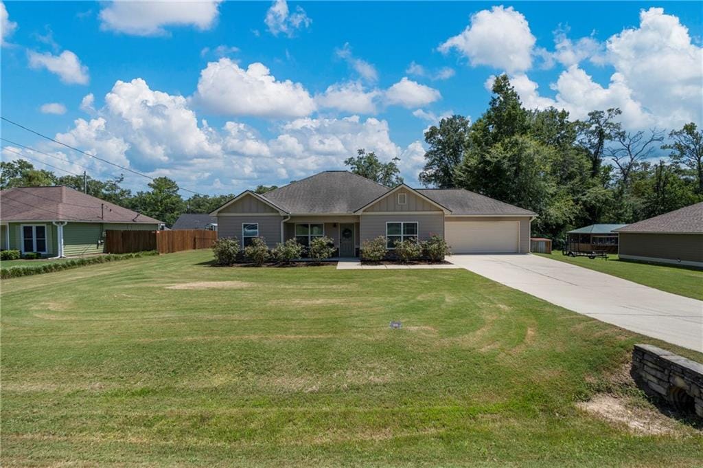 35 Lee Road 2124, Phenix City, AL, 36870