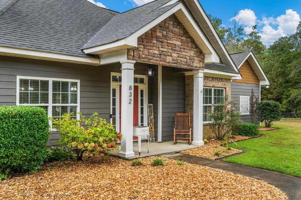 832 Voorhees Rd, Hamilton, GA 31811